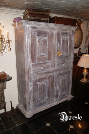 Anresto antique Cabinet from the Eifel region